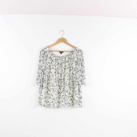 *RW&CO Sheer Chiffon Floral Print Gathered Blouse - Picture 2 of 9